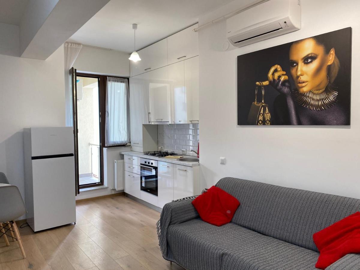 City Center Glam Apartments Palas Jászvásár Kültér fotó