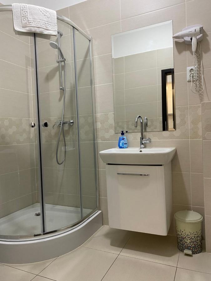 City Center Glam Apartments Palas Jászvásár Kültér fotó